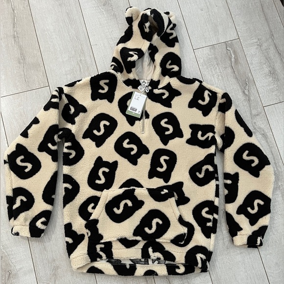 H&M Squishmallows Oversized Hoodie - Picture 1 of 4